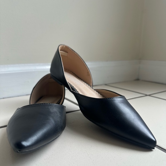 Shoes - Black Faux Leather Flats- Size 7